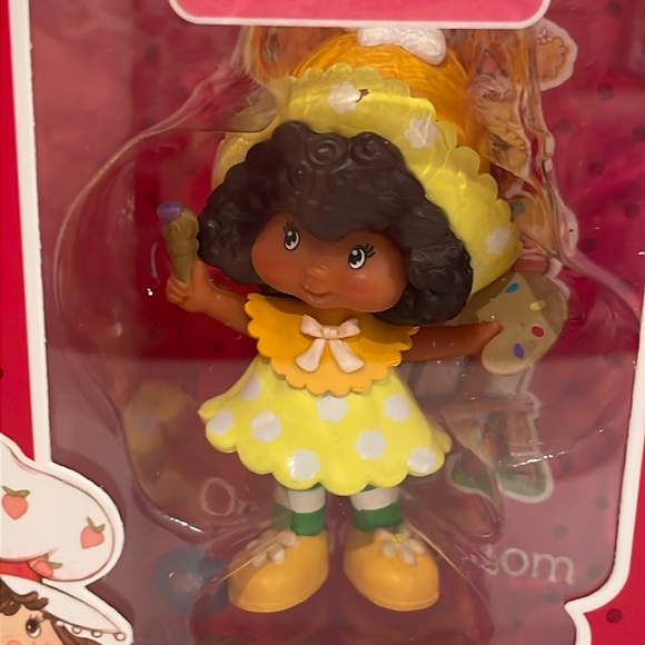New Strawberry Shortcake ORANGE BLOSSOM Figurine by TLS Toy - Picture 2 of 5